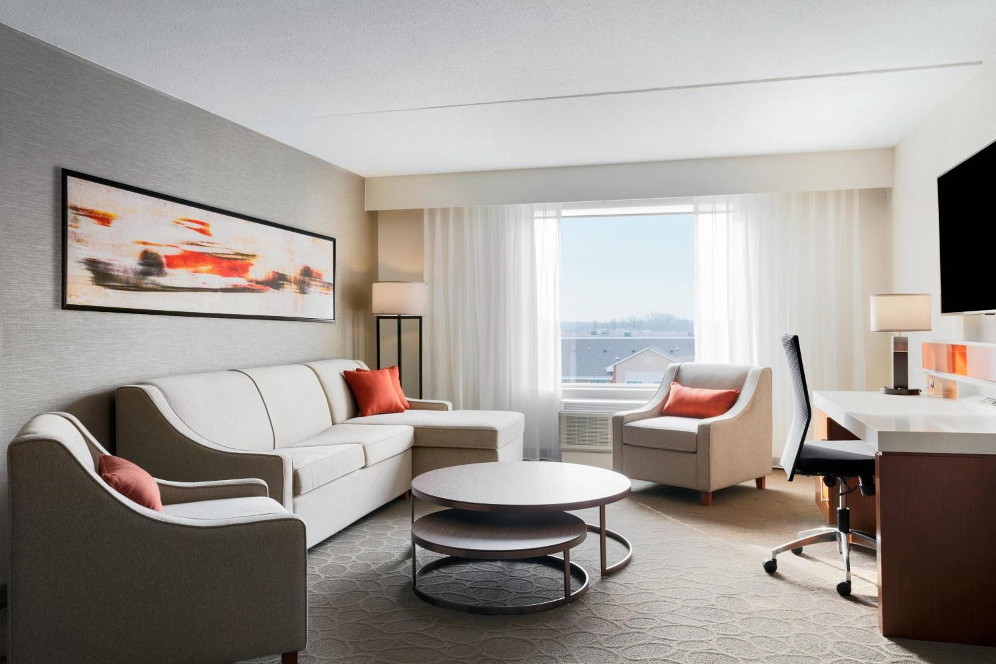 Delta Hotels By Marriott Indianapolis Airport Экстерьер фото